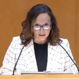 JULIA MARÍA LIBERAL LIBERAL